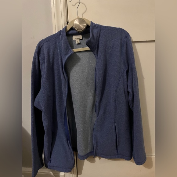 L.L. Bean - Picture 2 of 4